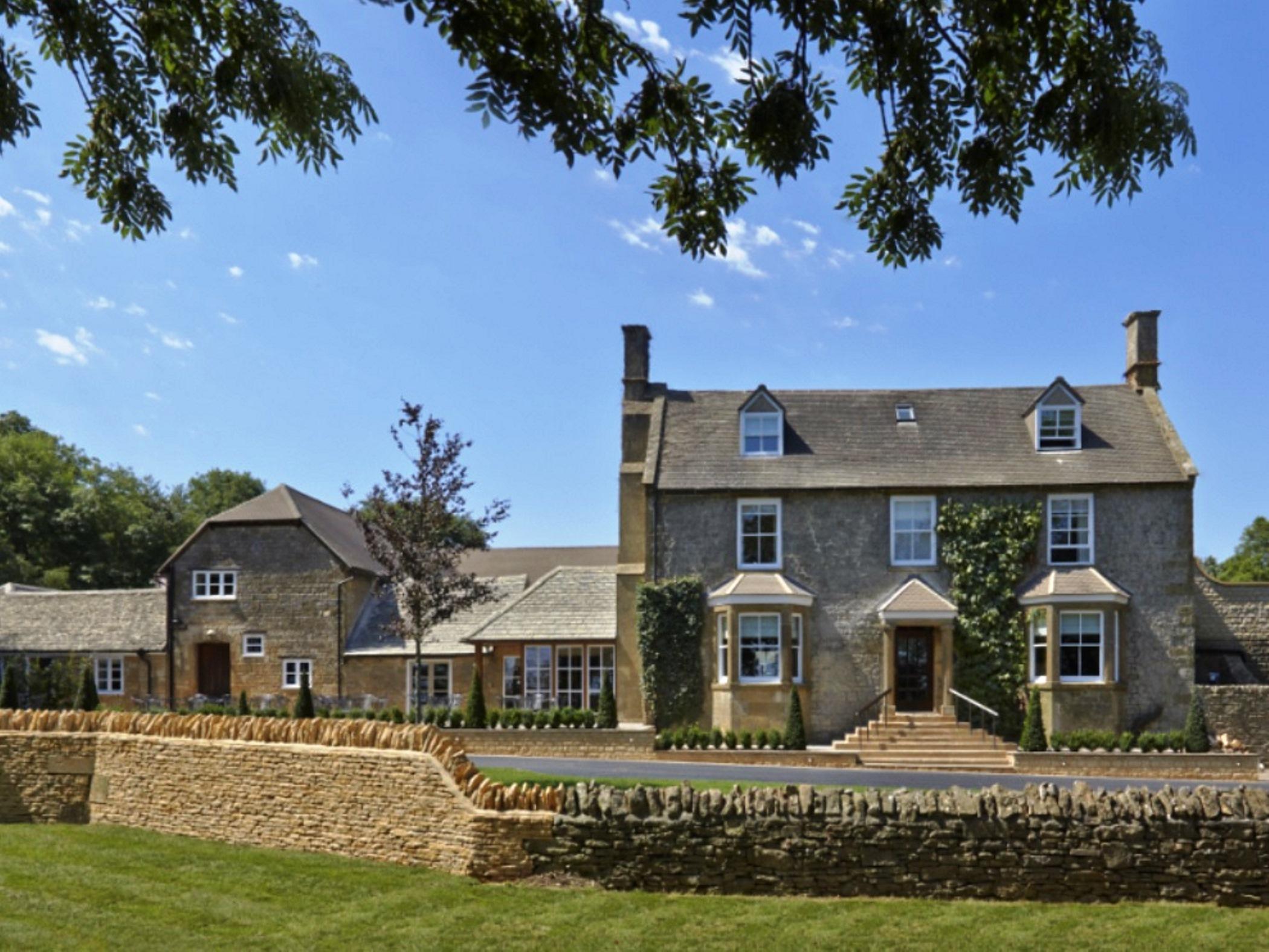 Dormy House Hotel 4*