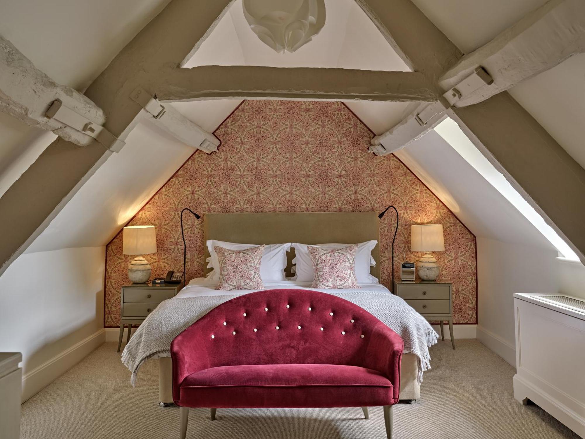 Dormy House Hotel 4*