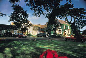 Dormy House Hotel 4*
