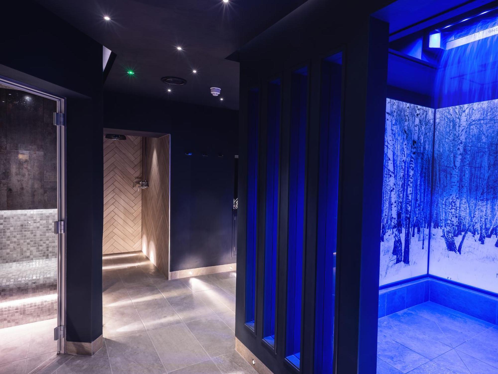 Dormy House 4*
