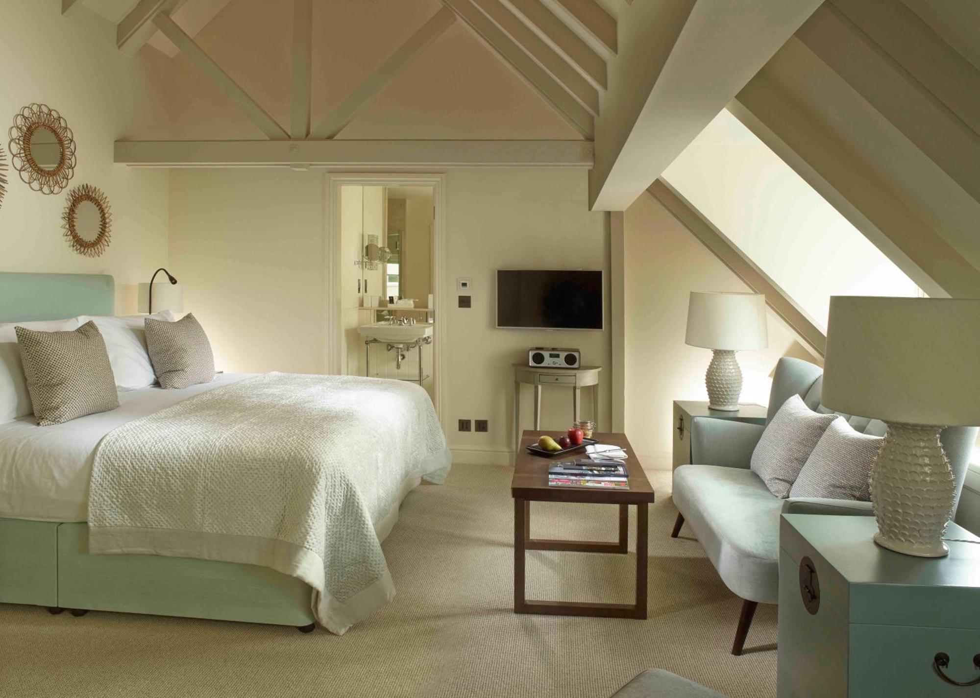 Dormy House Hotel 4*